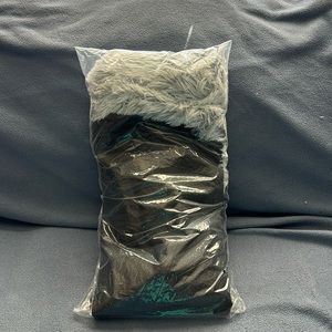 Expanding dog bed .. by bark!